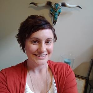 Meet your Posher, Beth